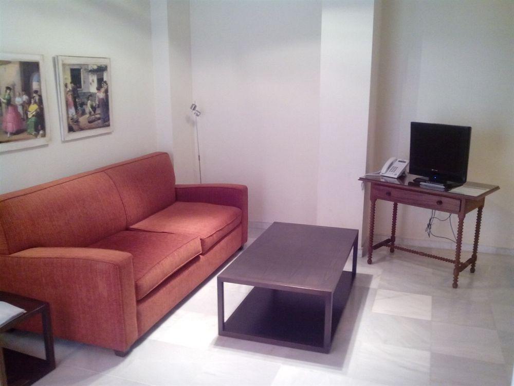 Apartamentos Las Cruces Sevilla Dış mekan fotoğraf