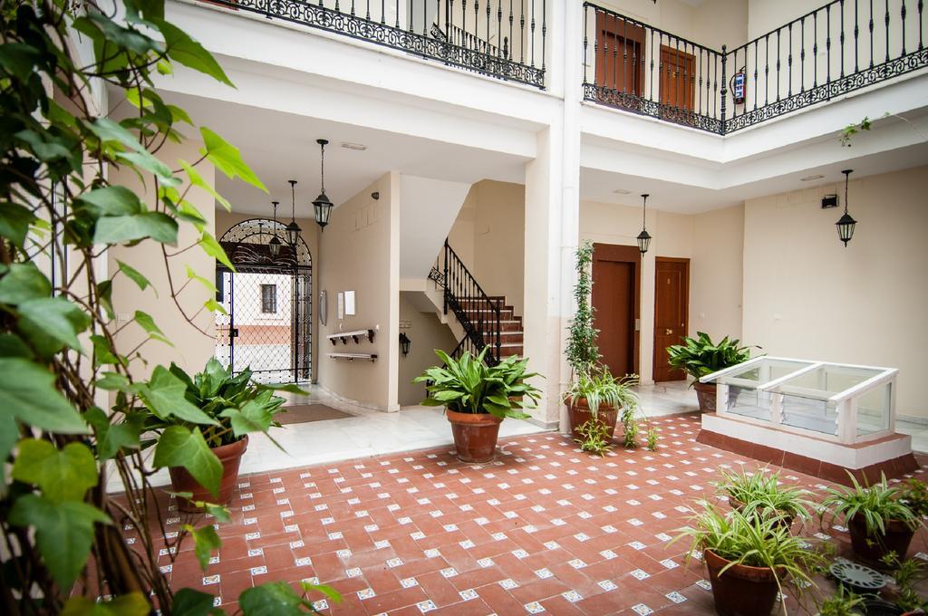 Apartamentos Las Cruces Sevilla Dış mekan fotoğraf